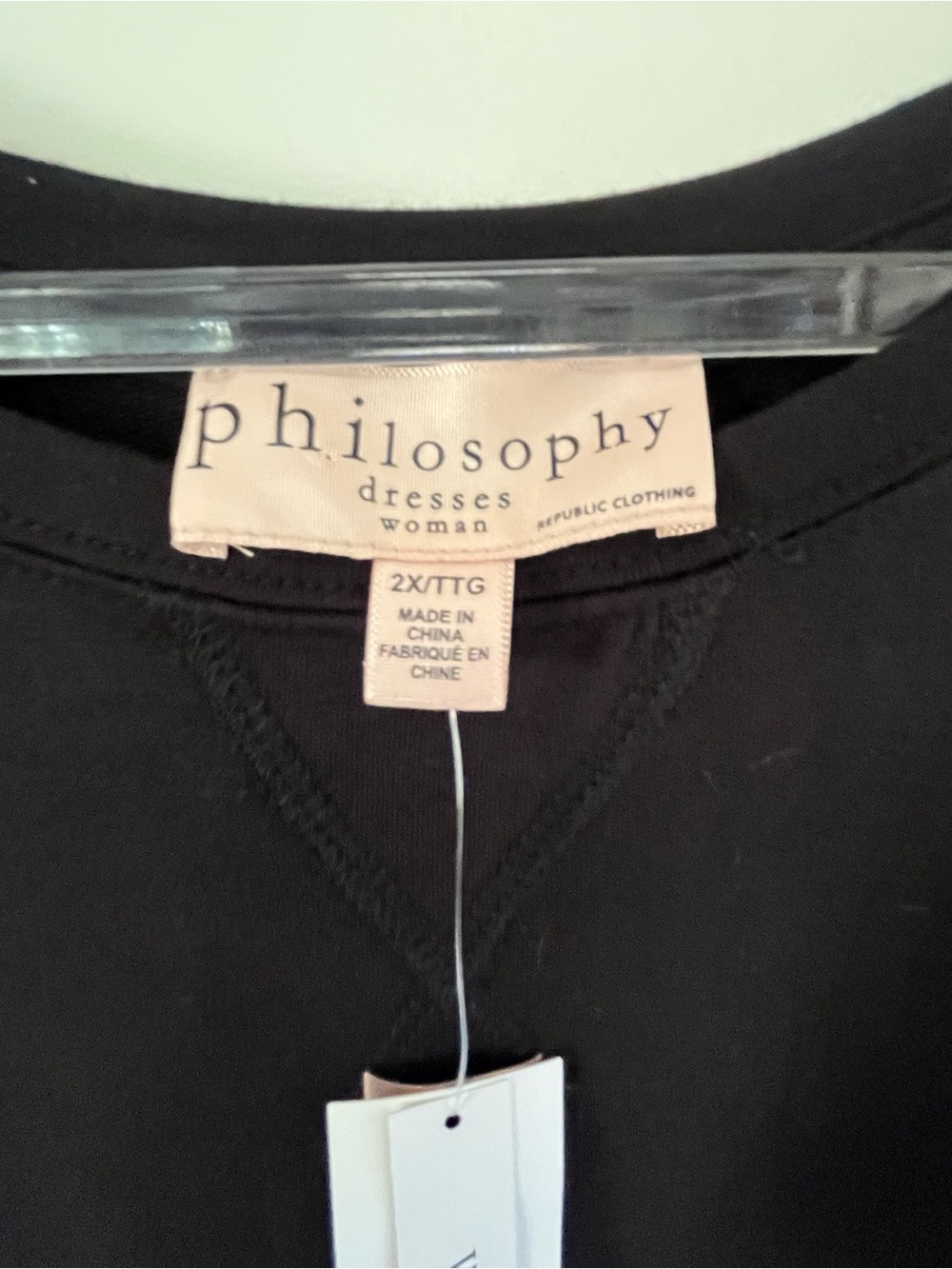 NWT Philosophy Black Short Sleeve Pocket Ultra Soft T-Shirt
Dress SZ 2X - Picture 5 of 10
